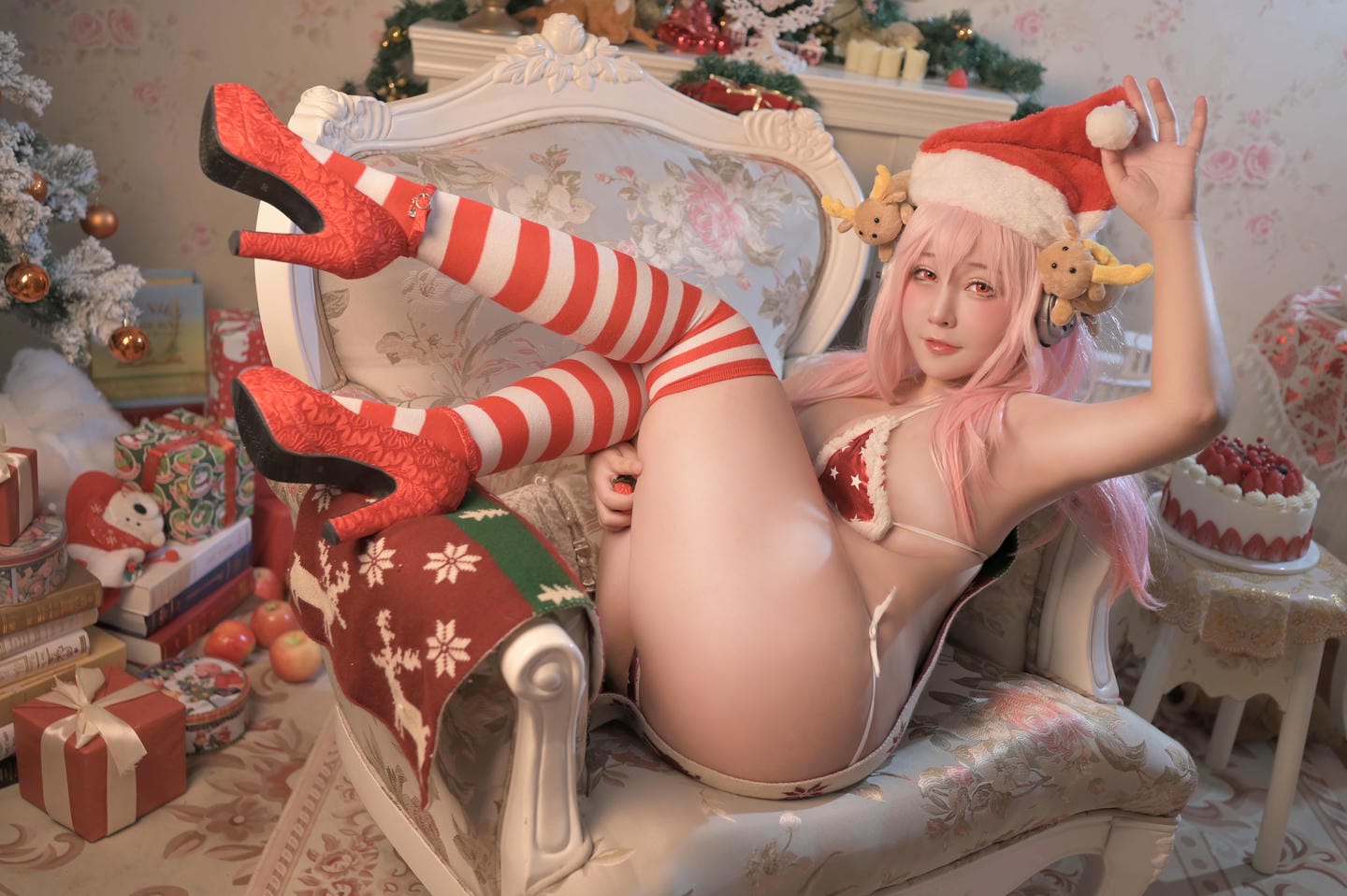 KANEKO_咔喵 - 索尼子 圣诞 [18P2V-138M] 1 (10).jpg